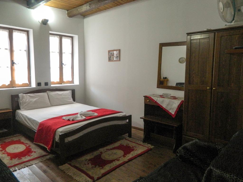 Guesthouse Klearchos ปาเลออส ปานเตเลมอน ภายนอก รูปภาพ